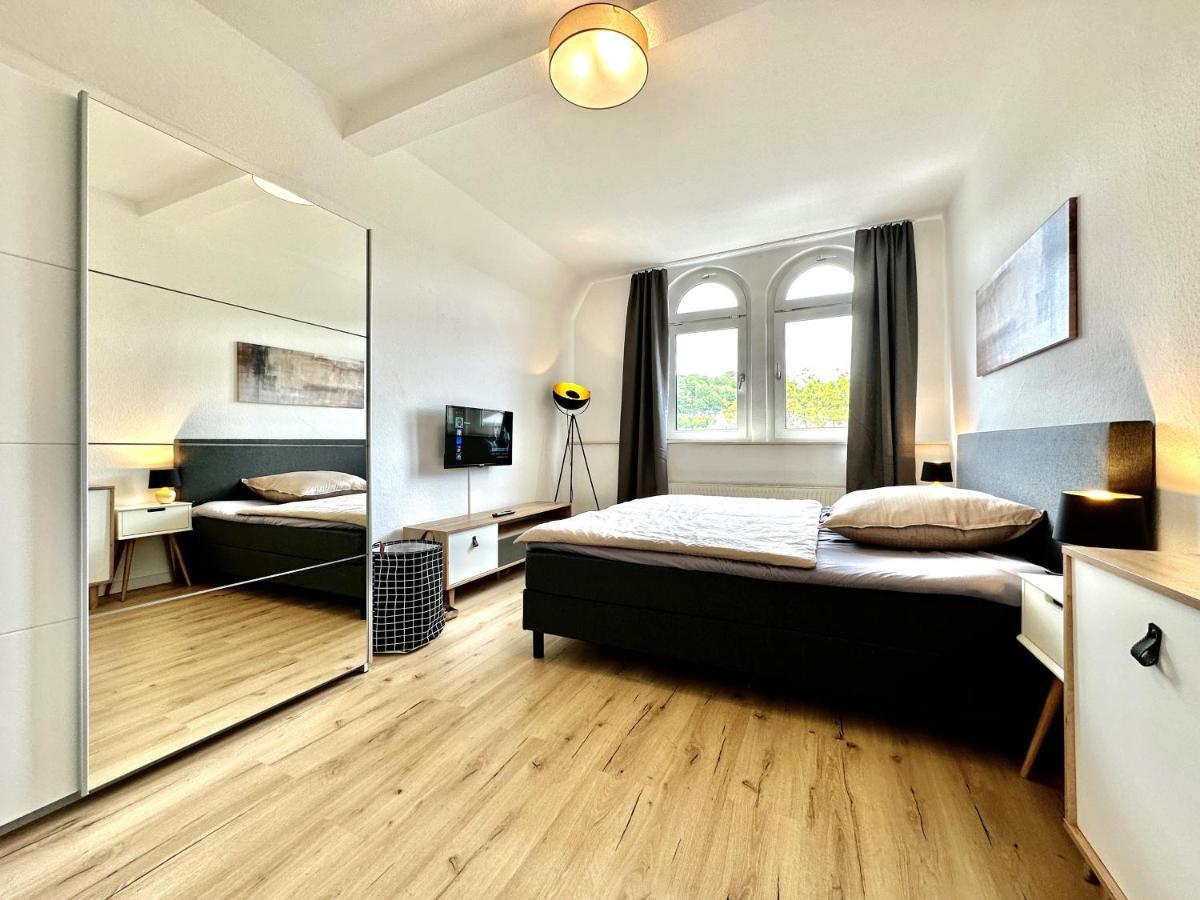 Zentral Gelegene Dg-wohnung Mit 4 Schlafzimmern